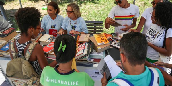 25_10_2019_VI-Parada-do-Livro_Fot-Bruno-Concha_Secom_Pms-10